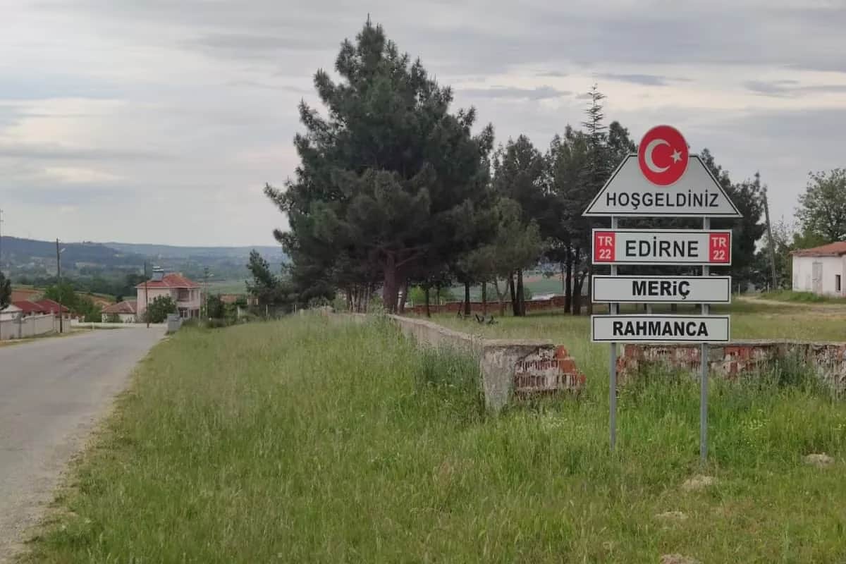 Edirne Meriç Rahmanca'da 815m² Tek Tapu - Elektrik ve Suyu Hazır, Kutu Gibi Yer! - Görsel 1